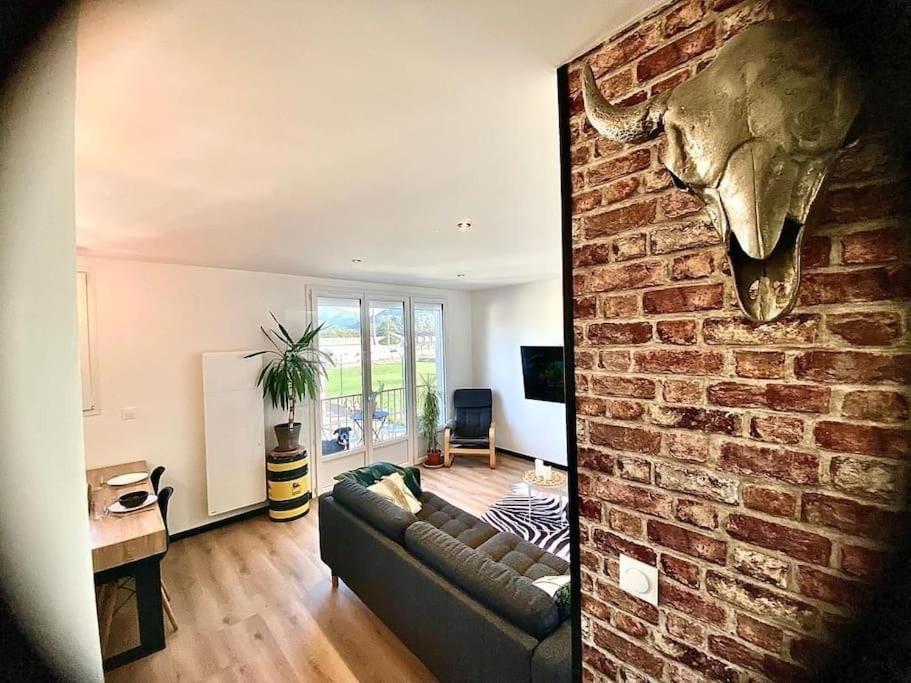 *Superbe Appartement Moderne* Лурд Екстер'єр фото